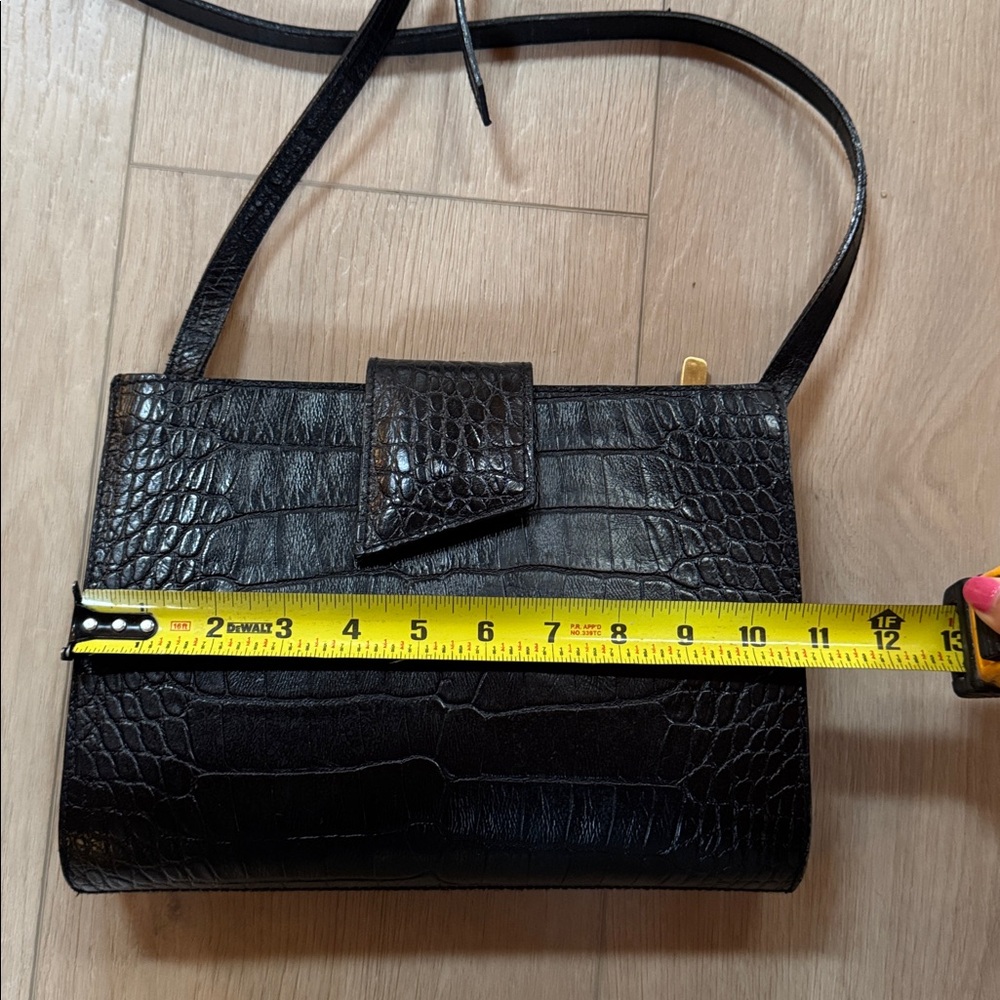Vintage Liz Claiborne Black Crocodile-Embossed Purse - Picture 6 of 6